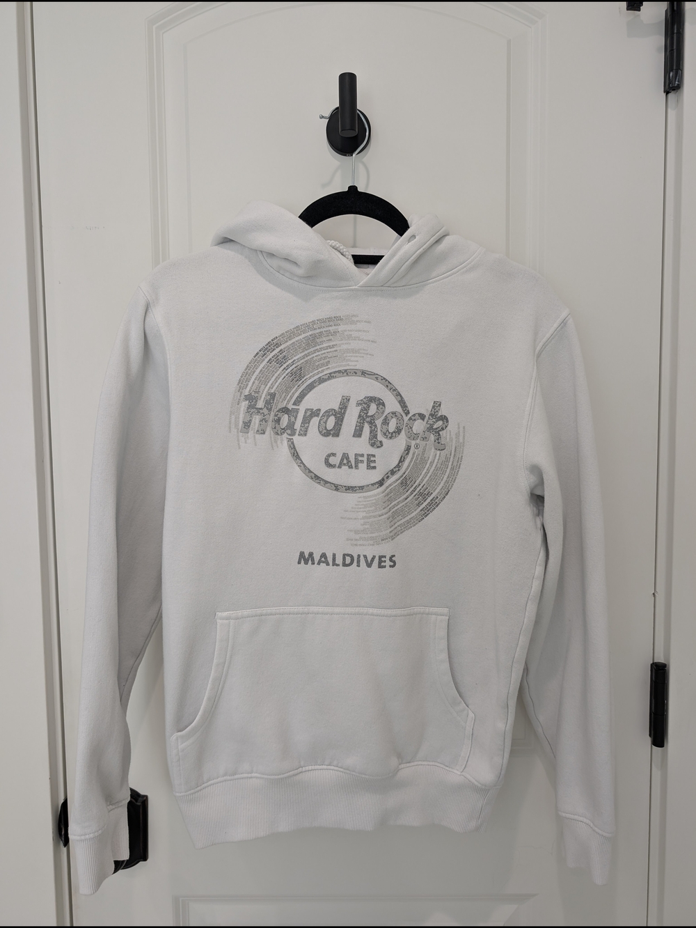 Hard Rock Cafe White Pullover with Silver Logo - Maldives Print